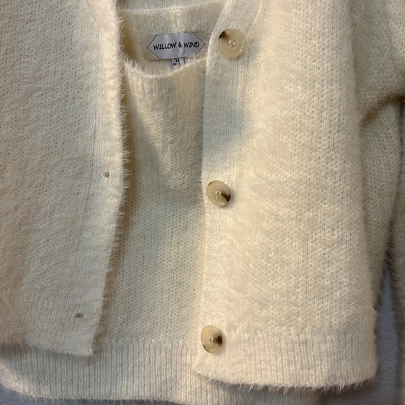 Willow & Wind Cream Knit Cardigan Sweater and Matching Tank - Picture 2 of 7